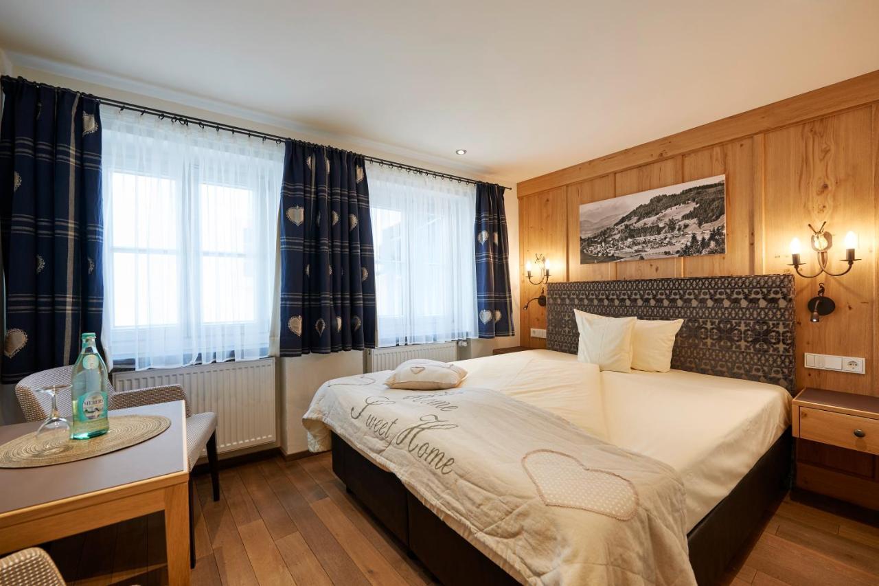 Hotel Adler Oberstaufen Esterno foto
