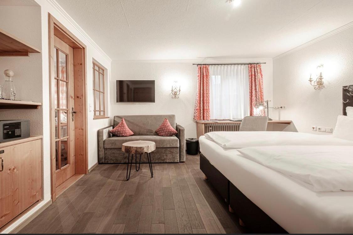 Hotel Adler Oberstaufen Esterno foto